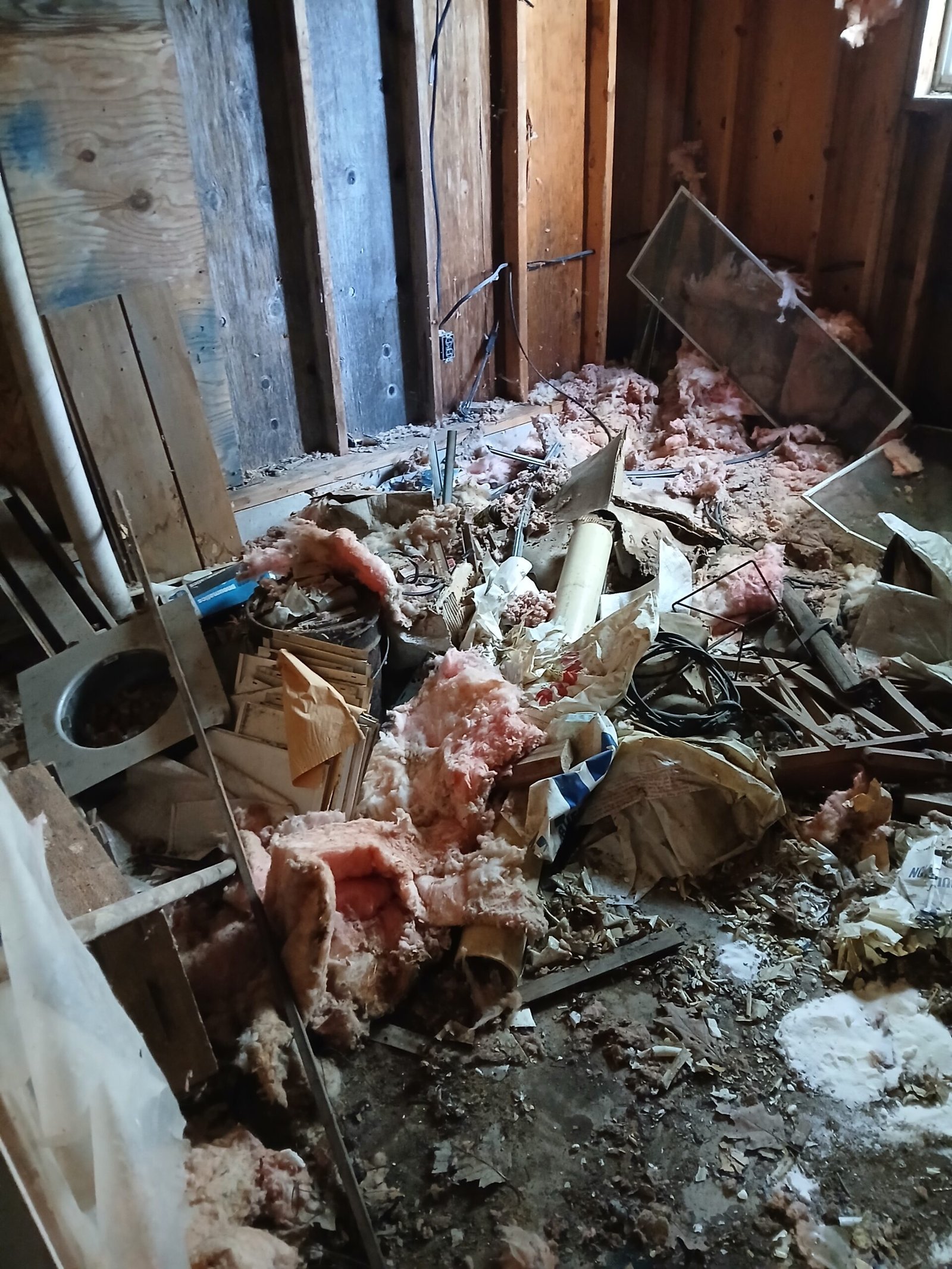 *What we do* Before picture of Harrison estate clean up job picture 1